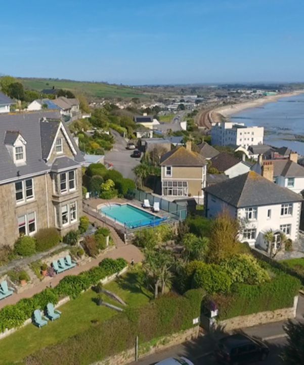 Hotel Penzance exterior