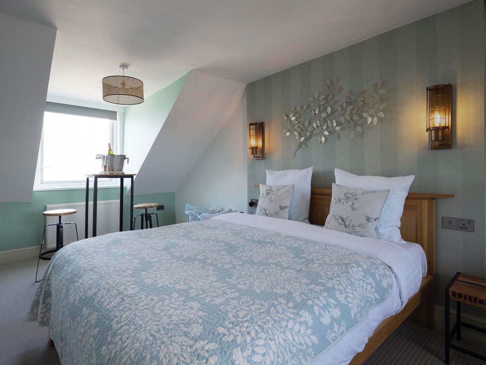 The Beach Club - Panorama Suite (2) (1771x1181)