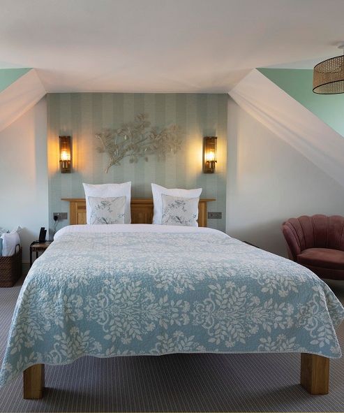 The Beach Club - Panorama Suite (3) (886x591)