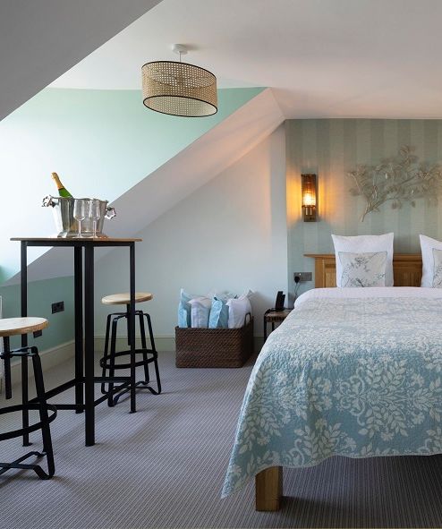 The Beach Club - Panorama Suite (3) (886x591)