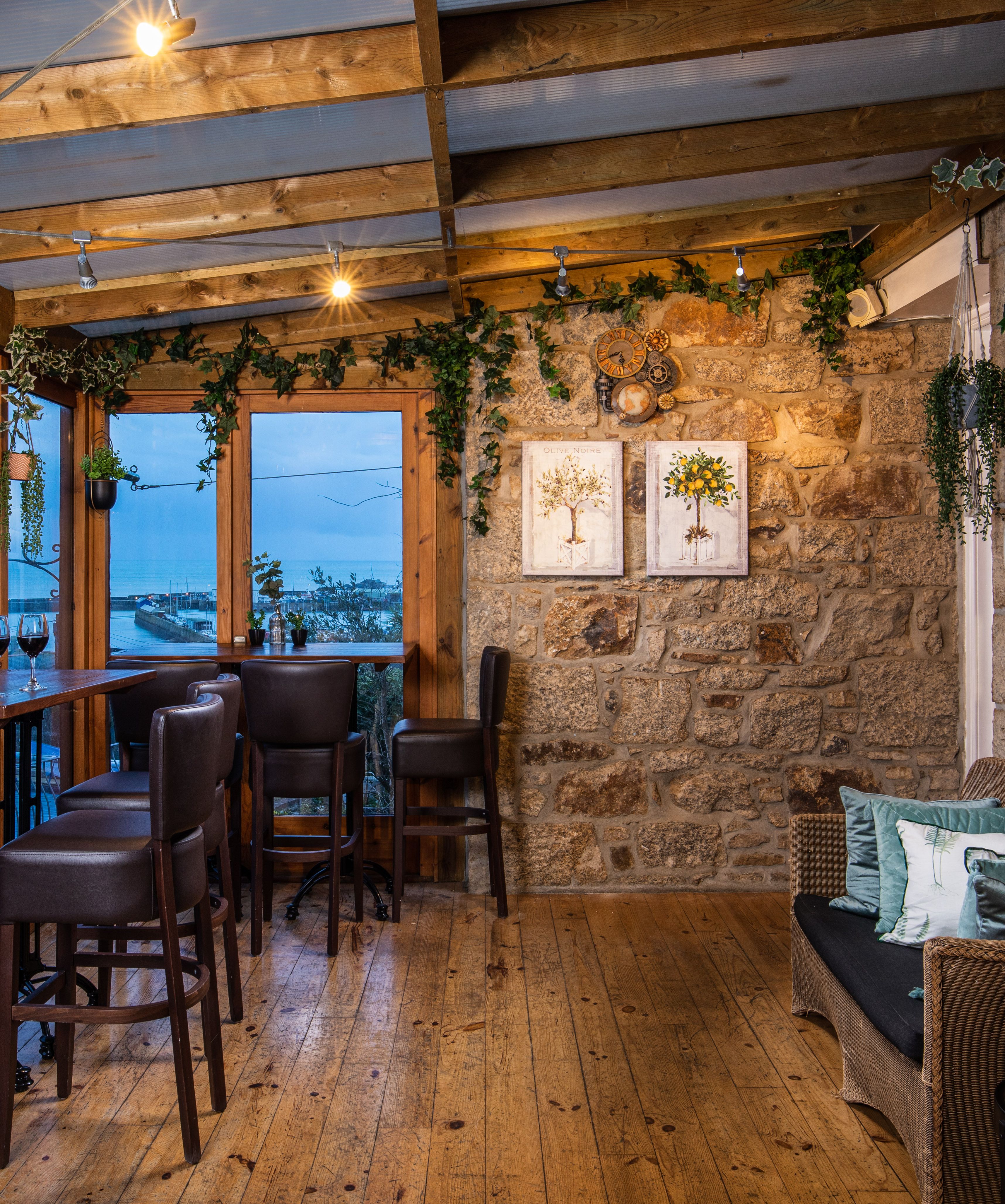 Conservatory and Seaview