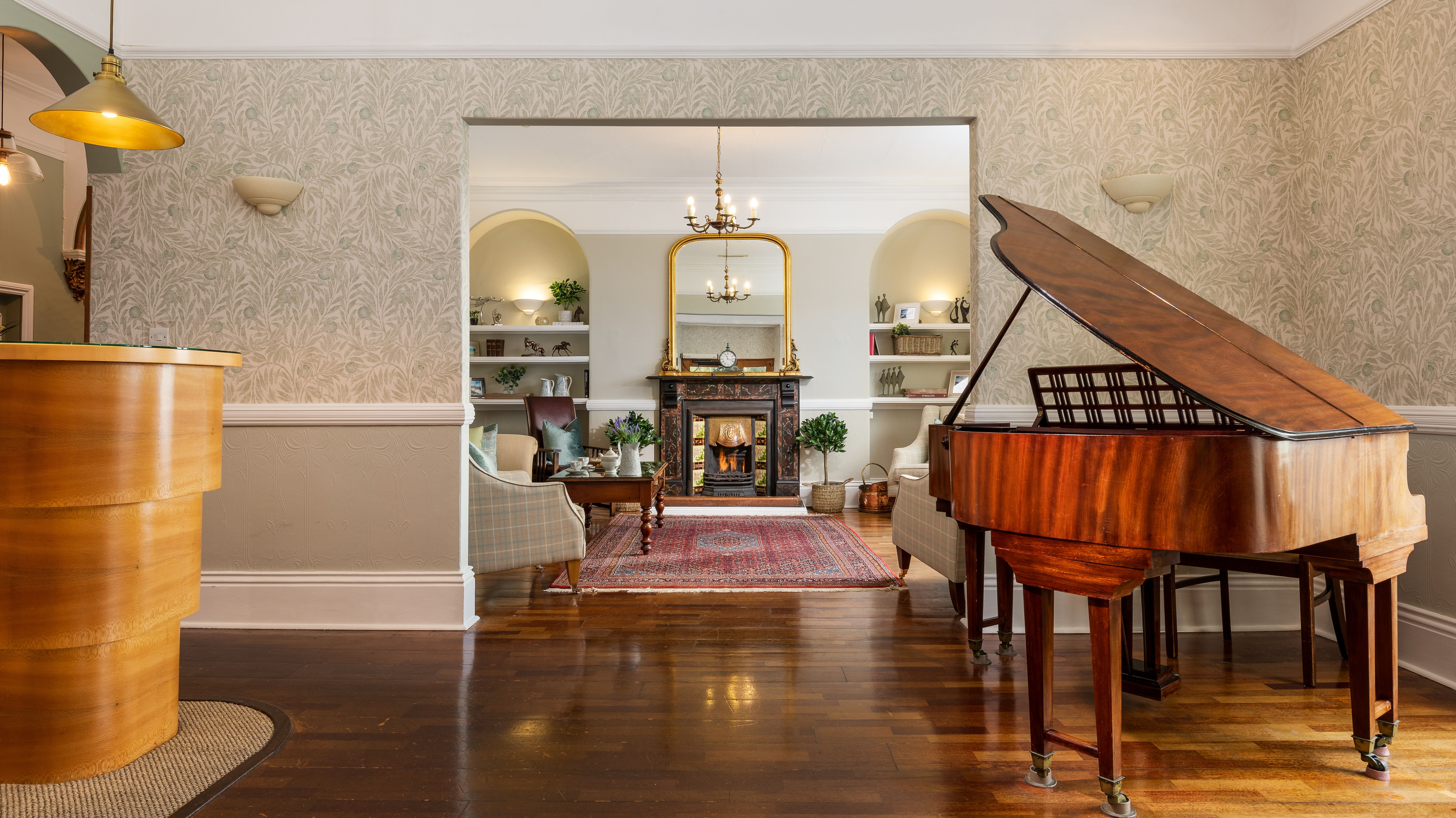 Reception entrance and lounge